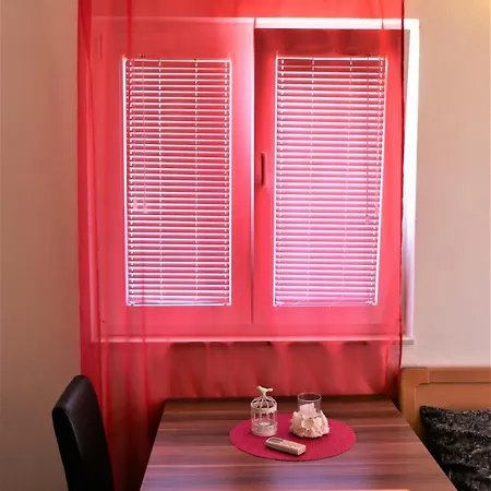 Apartment Muic
